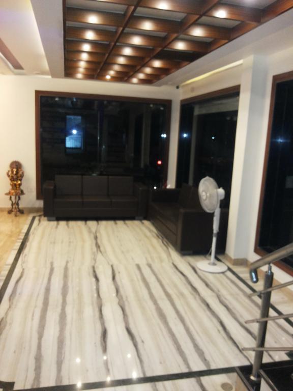 Hotel Sangat Plaza Бопал Стая снимка
